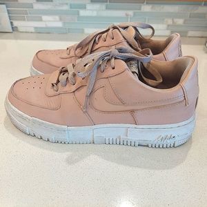 NIKE AirForce women size 10